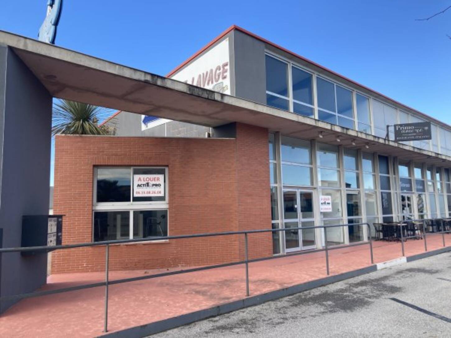 REXIM - Bureau - Pyrénées-Orientales - Alénya - 2