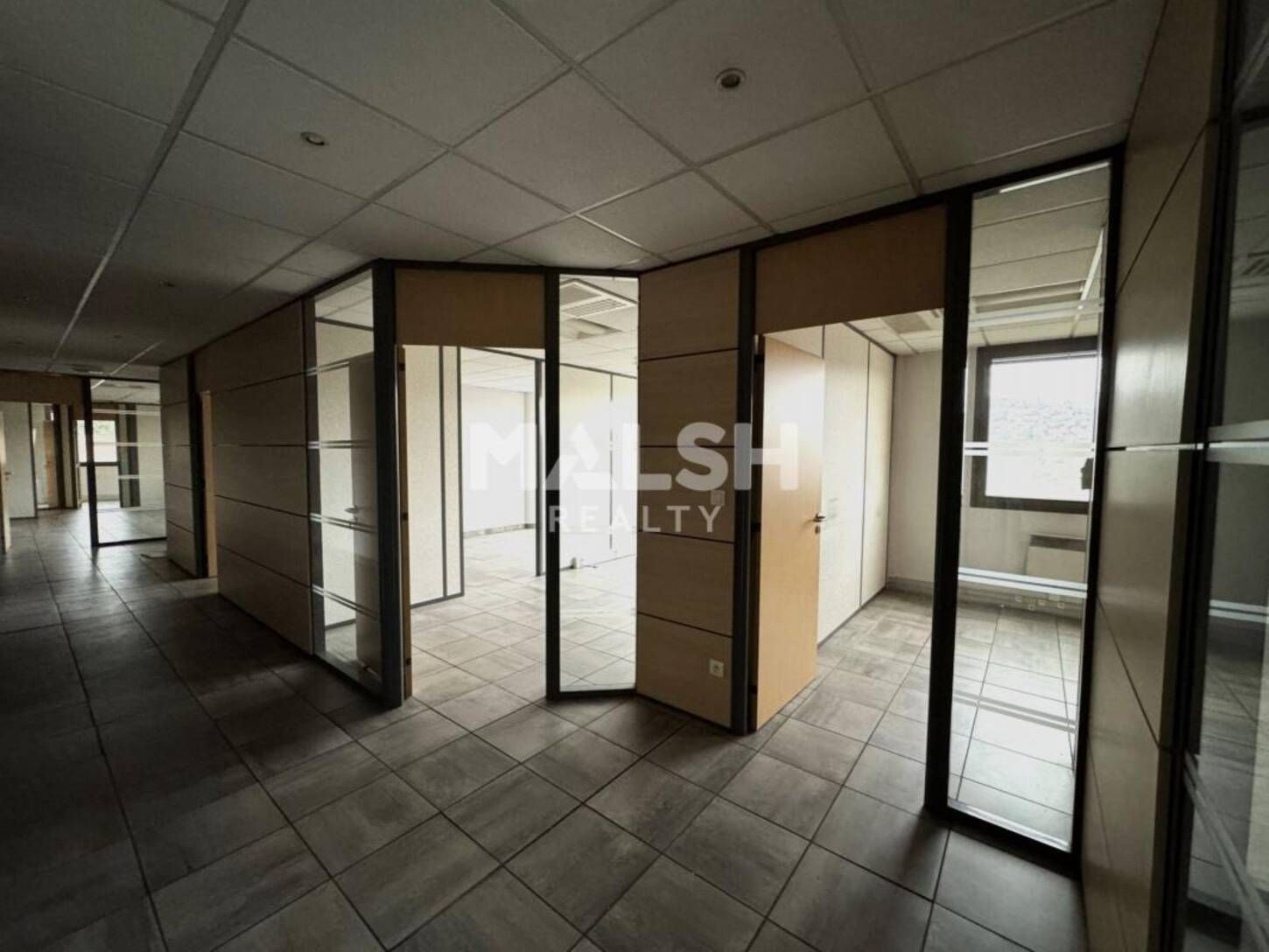 REXIM - Bureau - Loire - Villars - 2