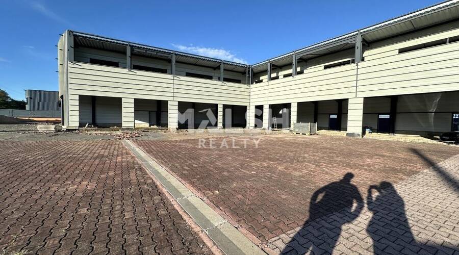 REXIM - Local d'activités - Ain - Guéreins - 1