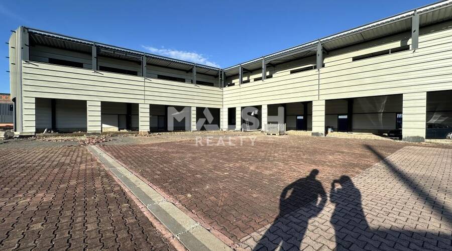 REXIM - Local d'activités - Ain - Guéreins - 2