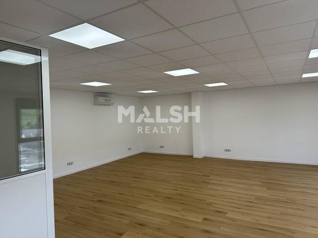 REXIM - Bureau - Isère - Heyrieux - 1