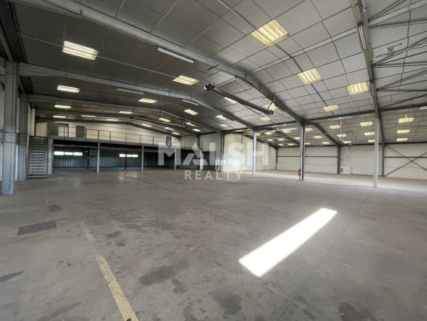 REXIM - Local d'activités - Rhône - Alix - 2