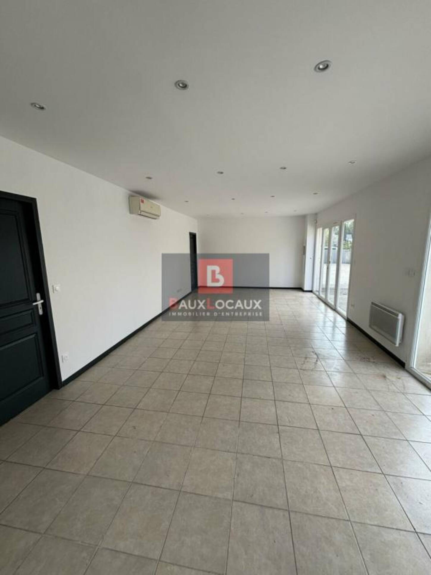 REXIM - Local commercial - Bouches-du-Rhône - Istres - 2