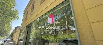 REXIM - Local commercial - Yvelines - Versailles - 2