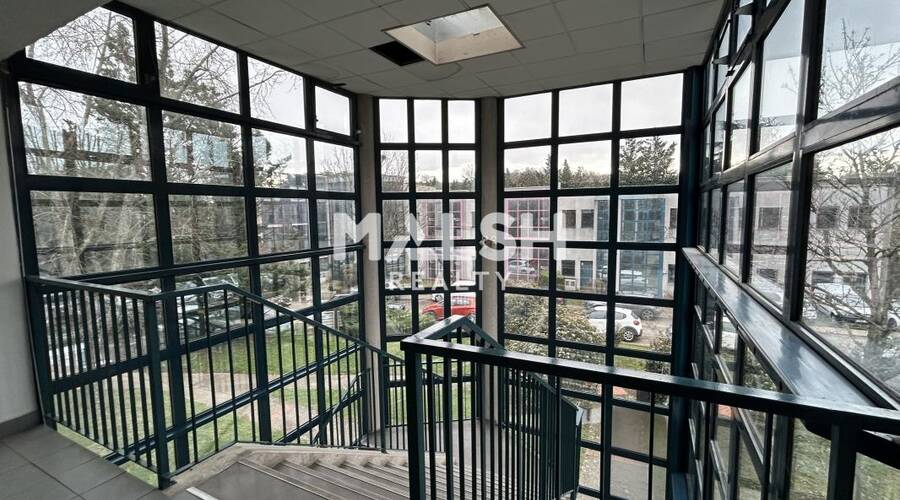 REXIM - Bureau - Rhône - Saint-Genis-Laval - 1