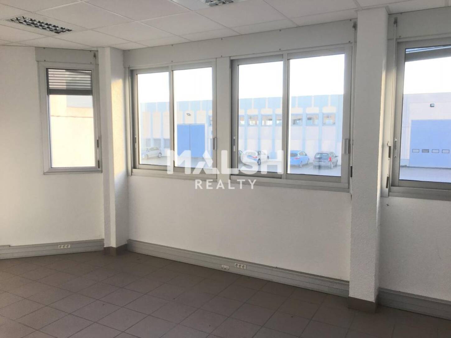 REXIM - Bureau - Rhône - Chassieu - 2