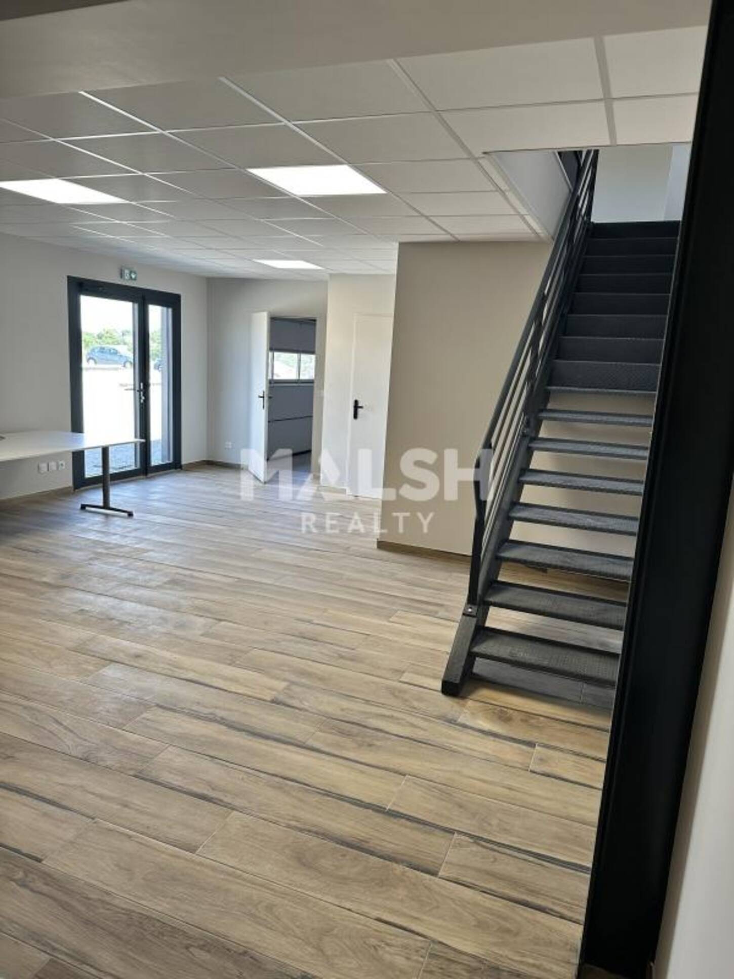 REXIM - Bureau - Rhône - Chassagny - 2