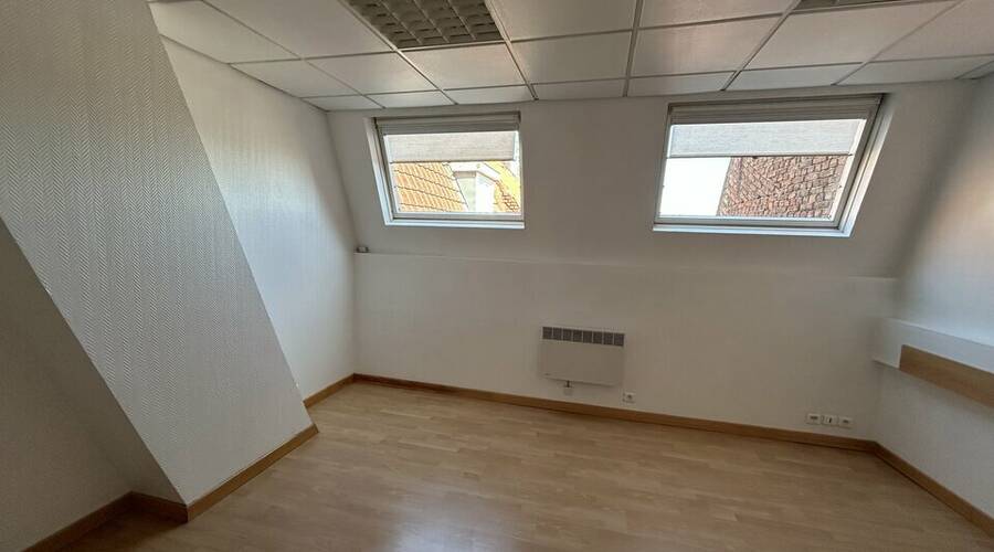 REXIM - Local commercial - Nord - Croix - 3