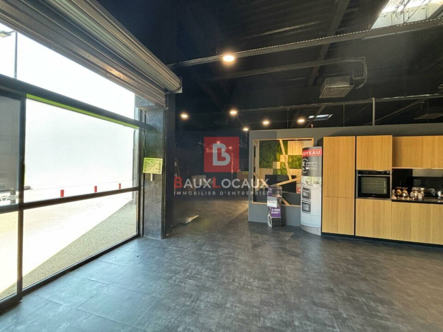 REXIM - Local commercial - Gard - Les Angles - 2