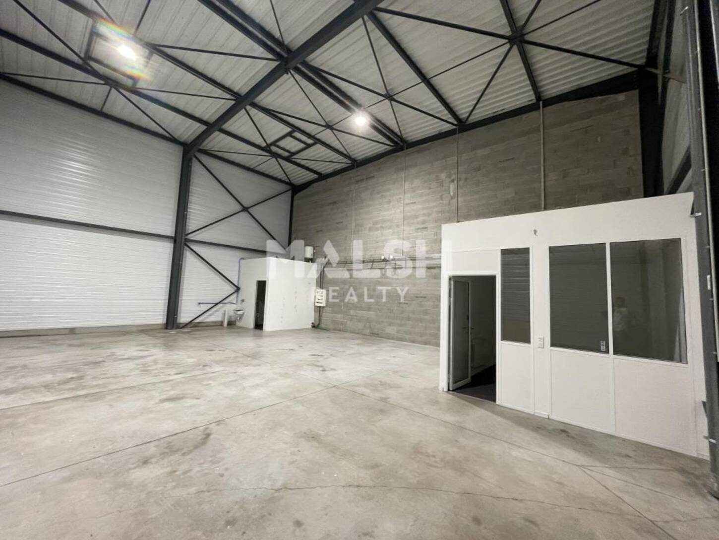 REXIM - Local d'activités - Rhône - Chassagny - 2