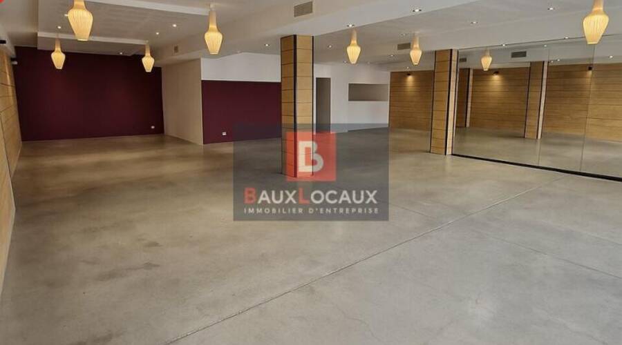 REXIM - Local commercial - Bouches-du-Rhône - Éguilles - 2