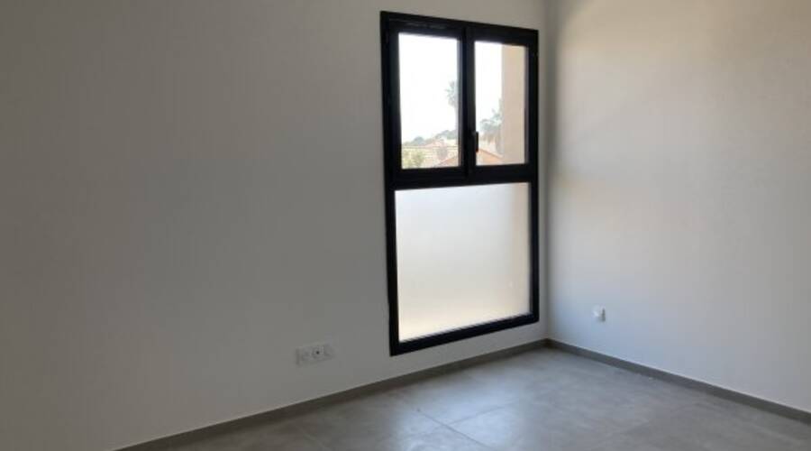 REXIM - Bureau - Pyrénées-Orientales - Villeneuve-de-la-Raho - 2