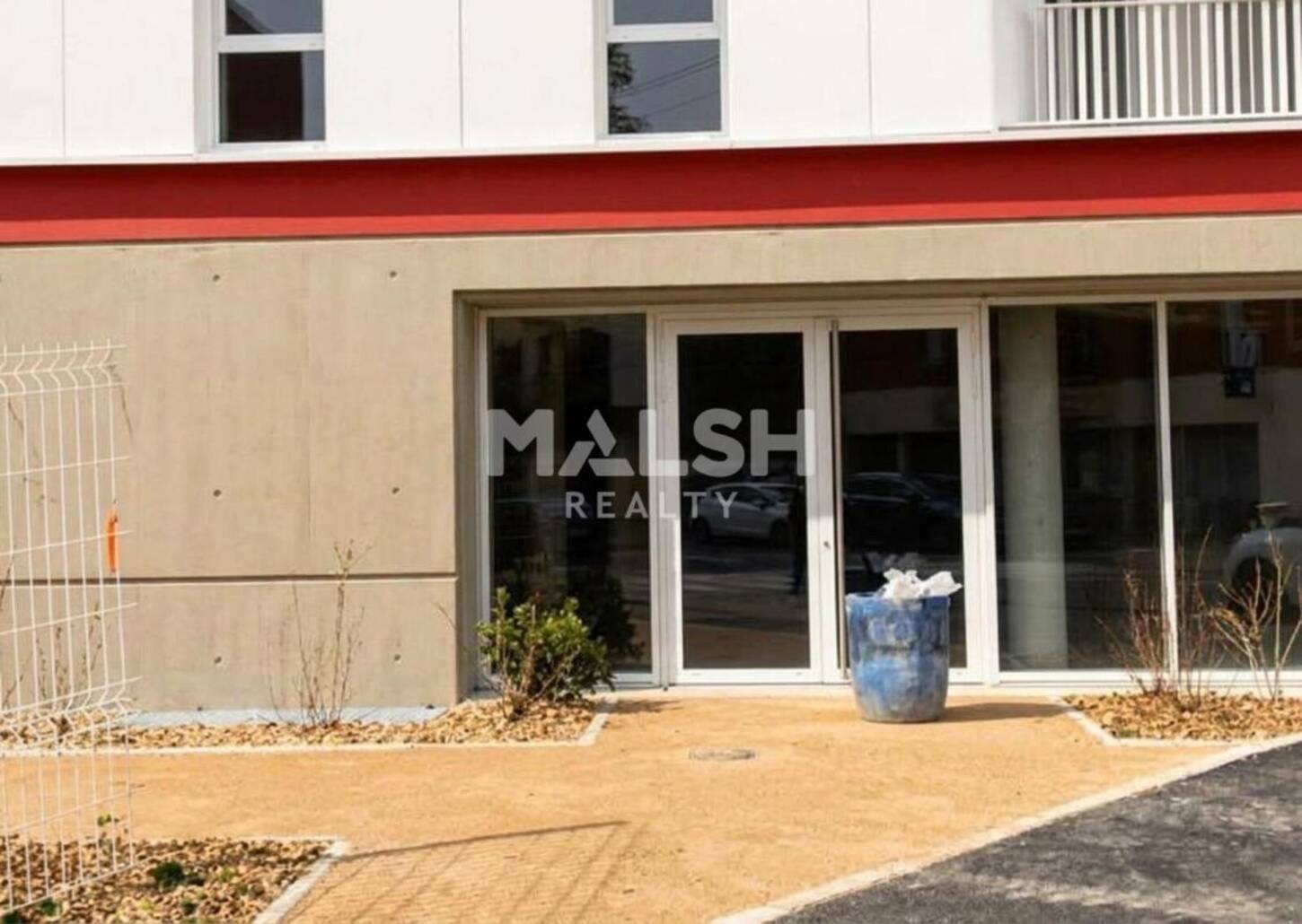 REXIM - Local commercial - Isère - Frontonas - 2