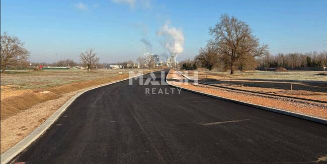 REXIM - Terrain - Loire - Roanne - 1