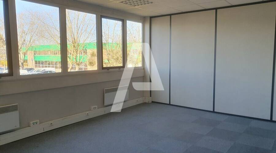 REXIM - Entrepôt - Saint-Thibault-des-Vignes - 1