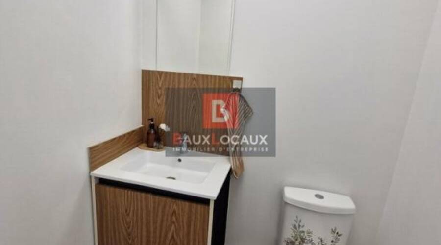 REXIM - Local commercial - Bouches-du-Rhône - La-Fare-les-Oliviers - 8