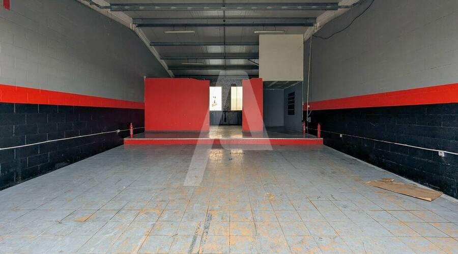 REXIM - Local d'activités - Linas - 1