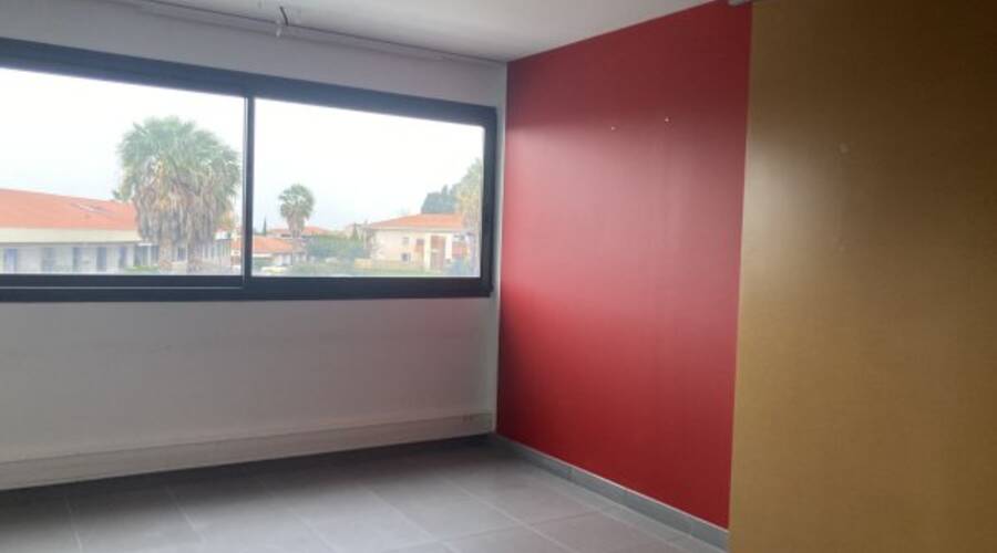 REXIM - Bureau - Pyrénées-Orientales - Cabestany - 2