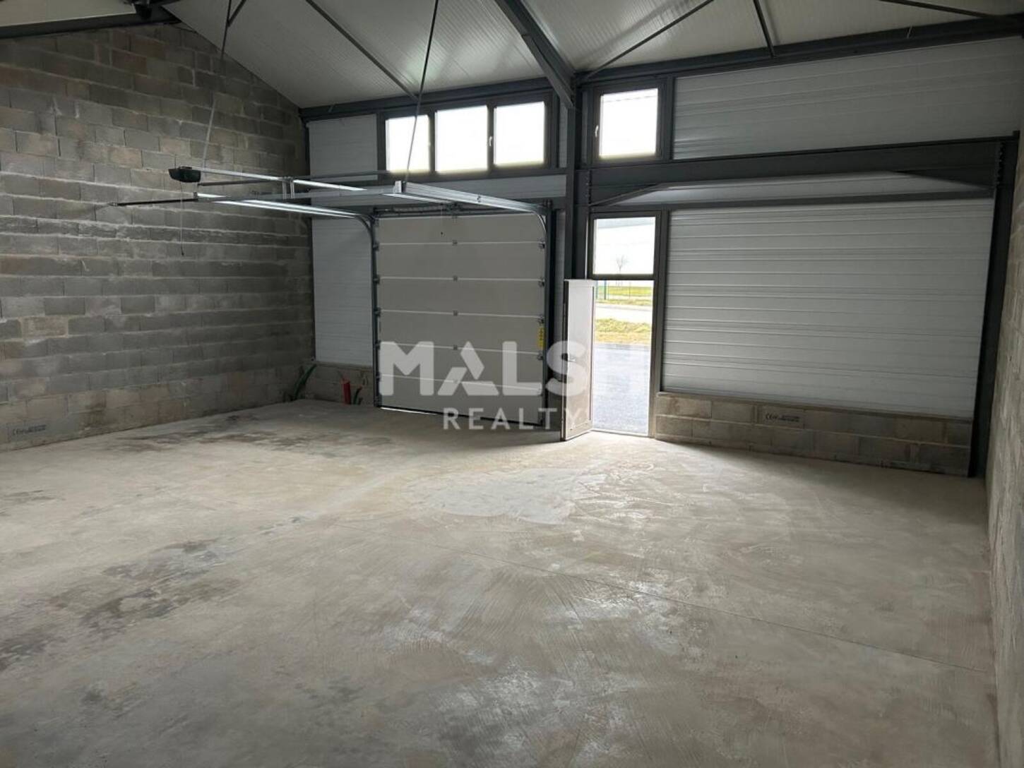 REXIM - Local d'activités - Ain - Civrieux - 2