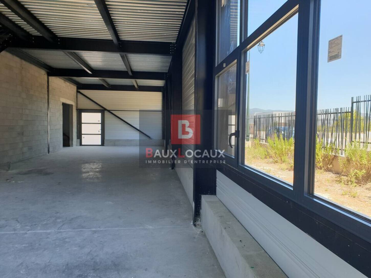 REXIM - Local d'activités - Bouches-du-Rhône - Charleval - 2