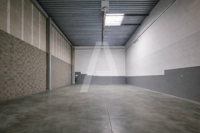 REXIM - Entrepôt - Yvelines - Bois-d'Arcy - 1