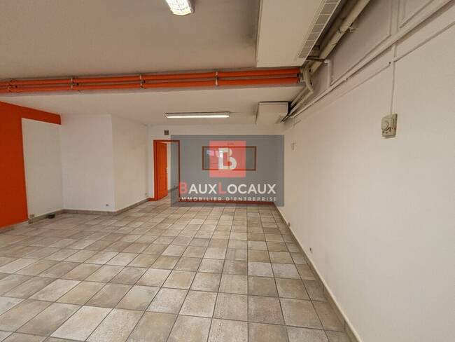 REXIM - Local commercial - Gard - Les Angles - 1
