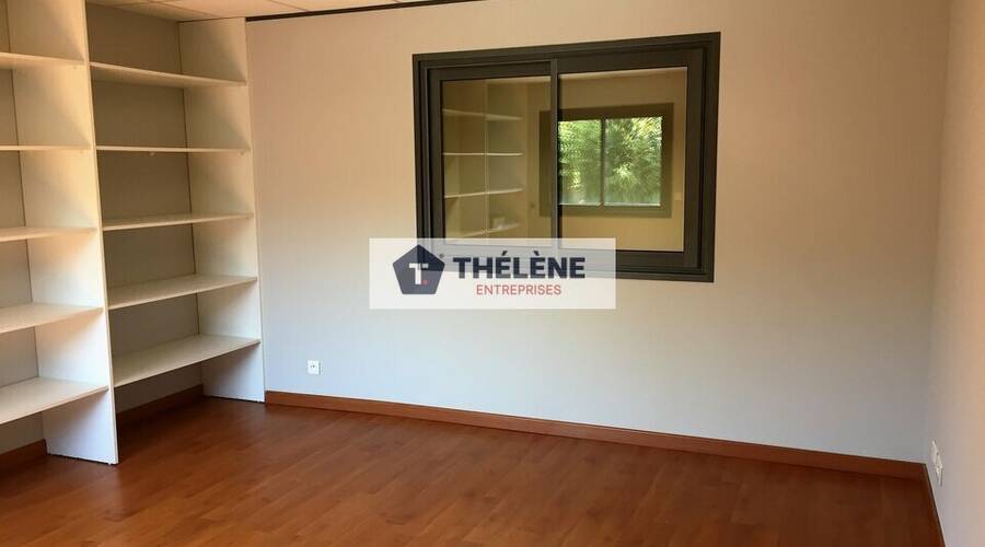 REXIM - Local d'activités - Hérault - Saint-Jean-de-Védas - 11