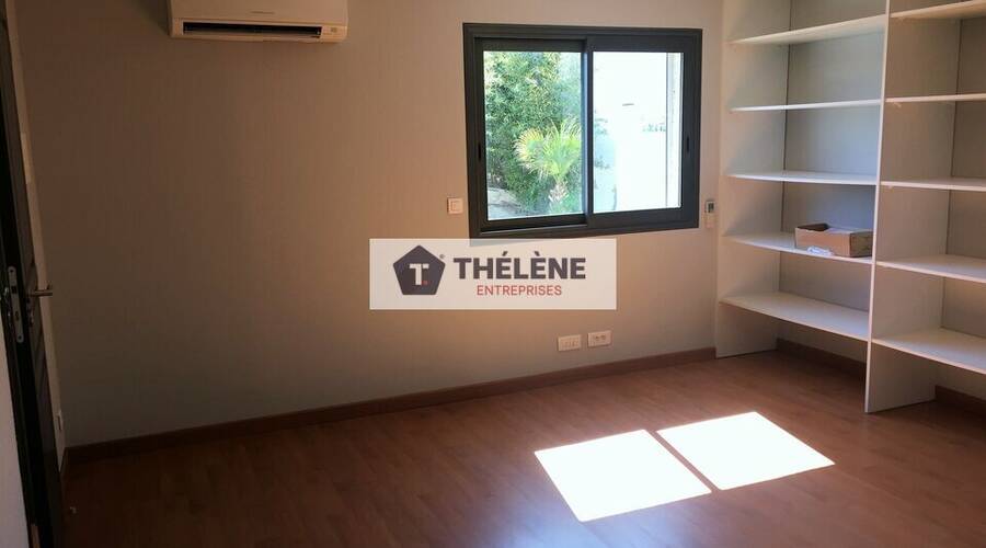 REXIM - Local d'activités - Hérault - Saint-Jean-de-Védas - 12