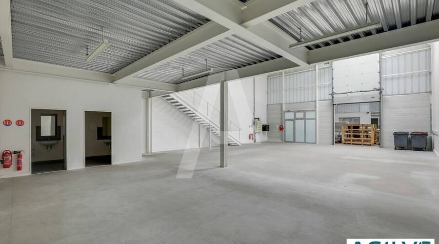 REXIM - Entrepôt - Palaiseau - 1