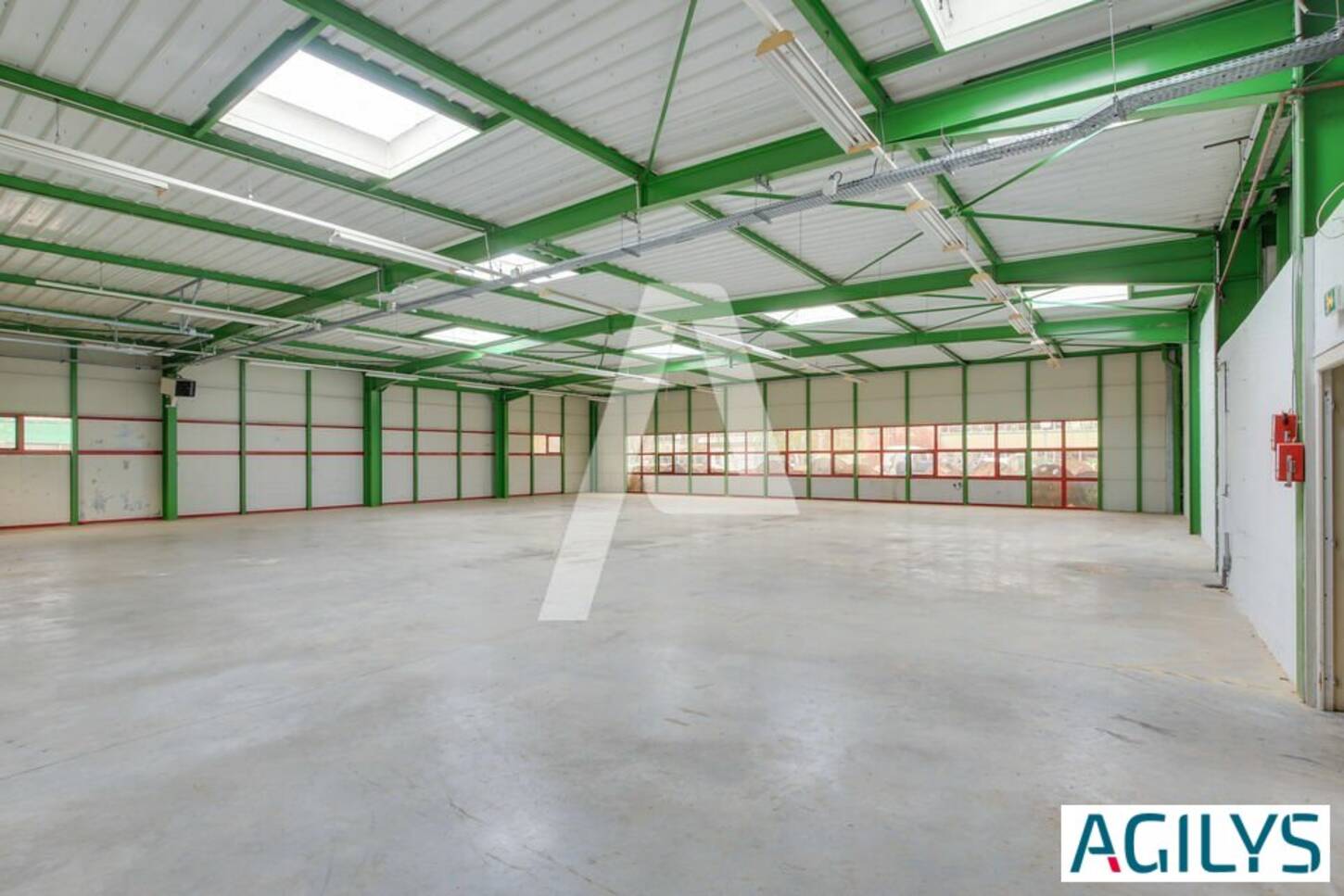 REXIM - Entrepôt - Saint-Thibault-des-Vignes - 2