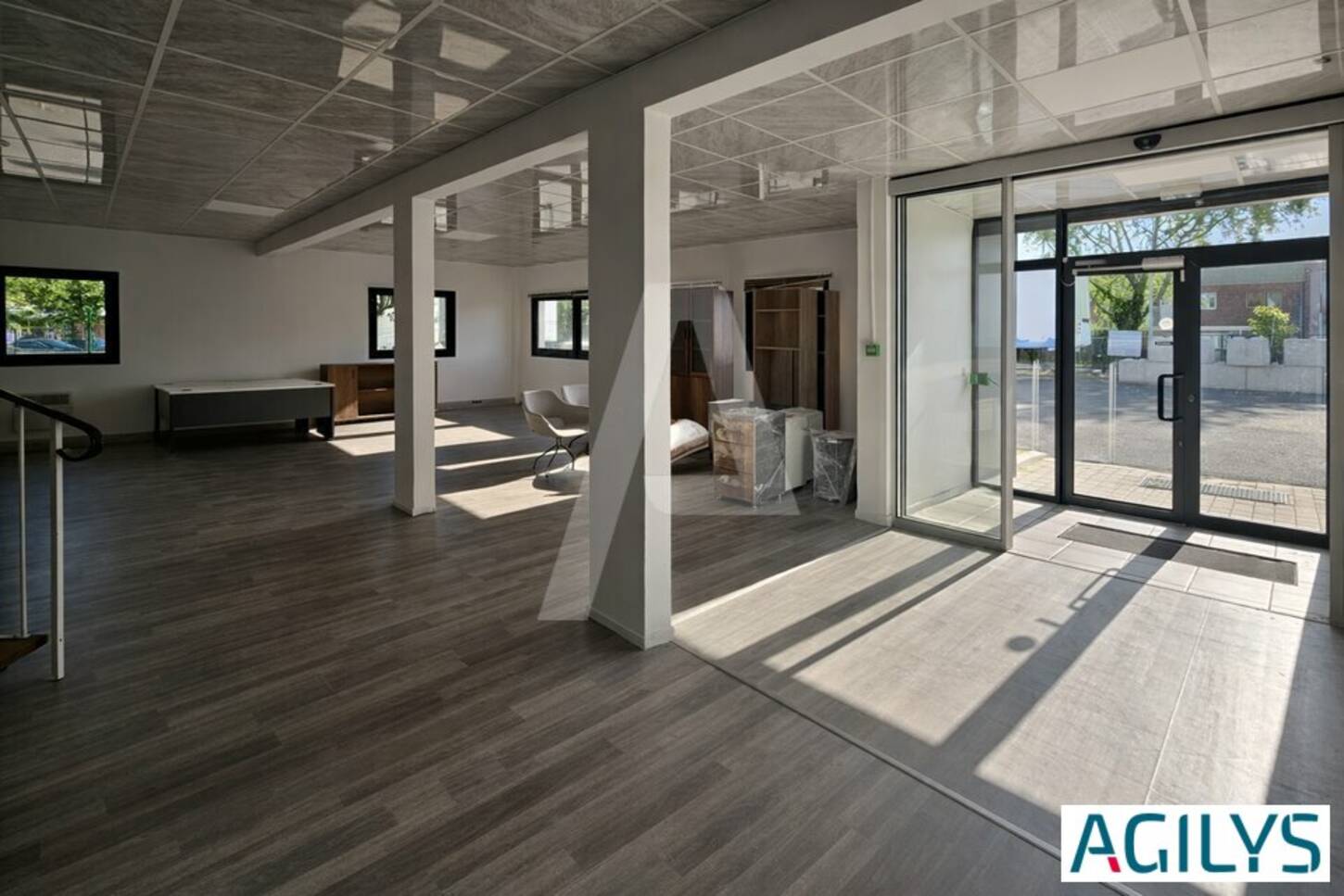 REXIM - Local d'activités - Lisses - 2