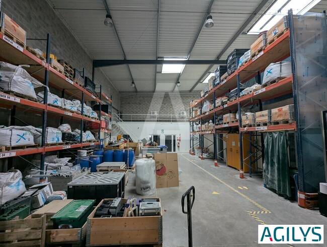 REXIM - Entrepôt - Yvelines - Magny-les-Hameaux - 1