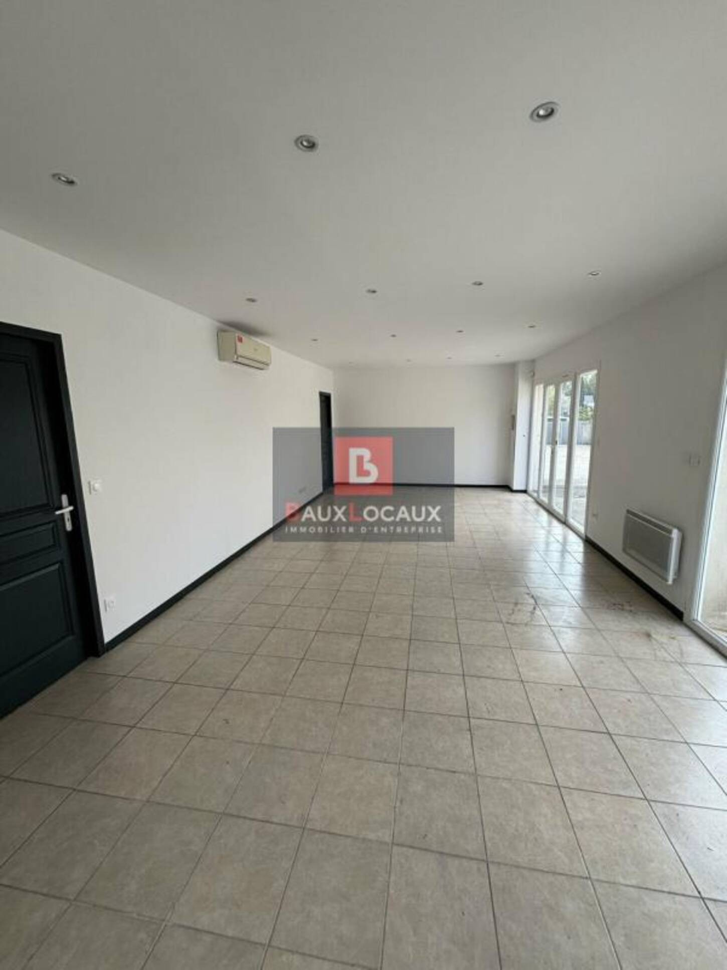 REXIM - Local commercial - Bouches-du-Rhône - Istres - 2