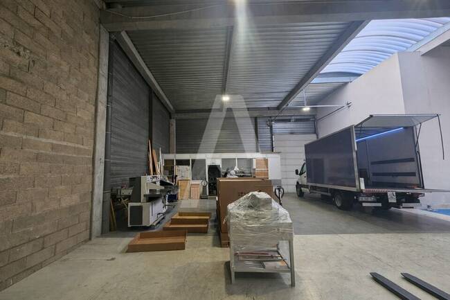 REXIM - Entrepôt - Yvelines - Trappes - 1