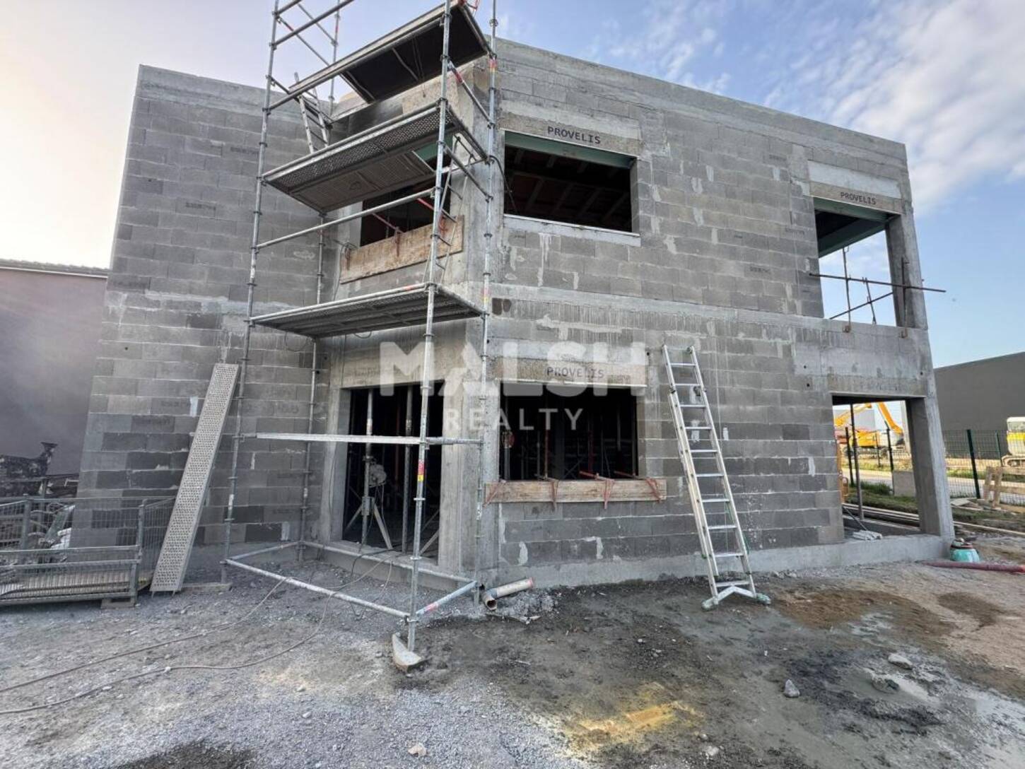 REXIM - Bureau - Loire - Montbrison - 2