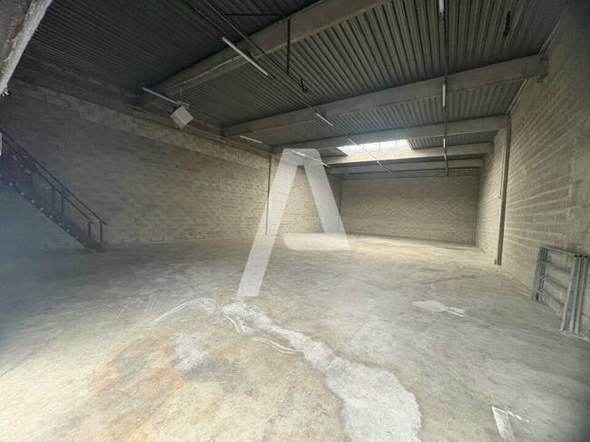 REXIM - Entrepôt - Saint-Thibault-des-Vignes - 1