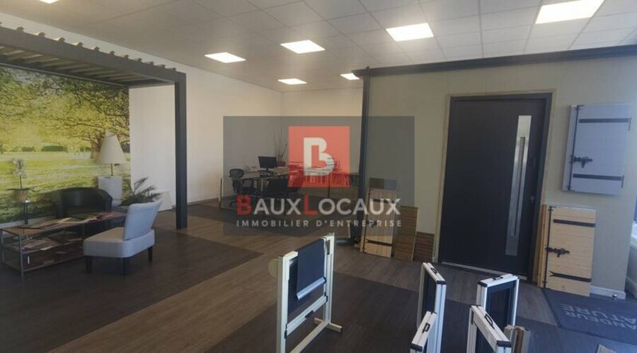 REXIM - Local commercial - Vaucluse - Carpentras - 2
