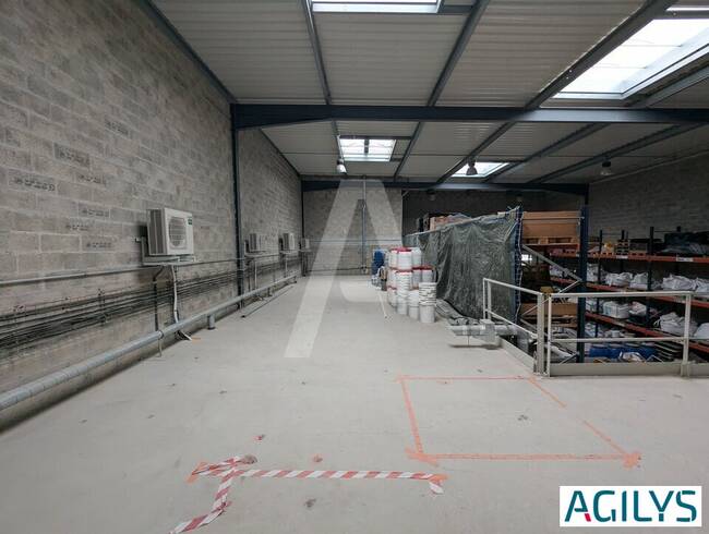 REXIM - Entrepôt - Yvelines - Magny-les-Hameaux - 1