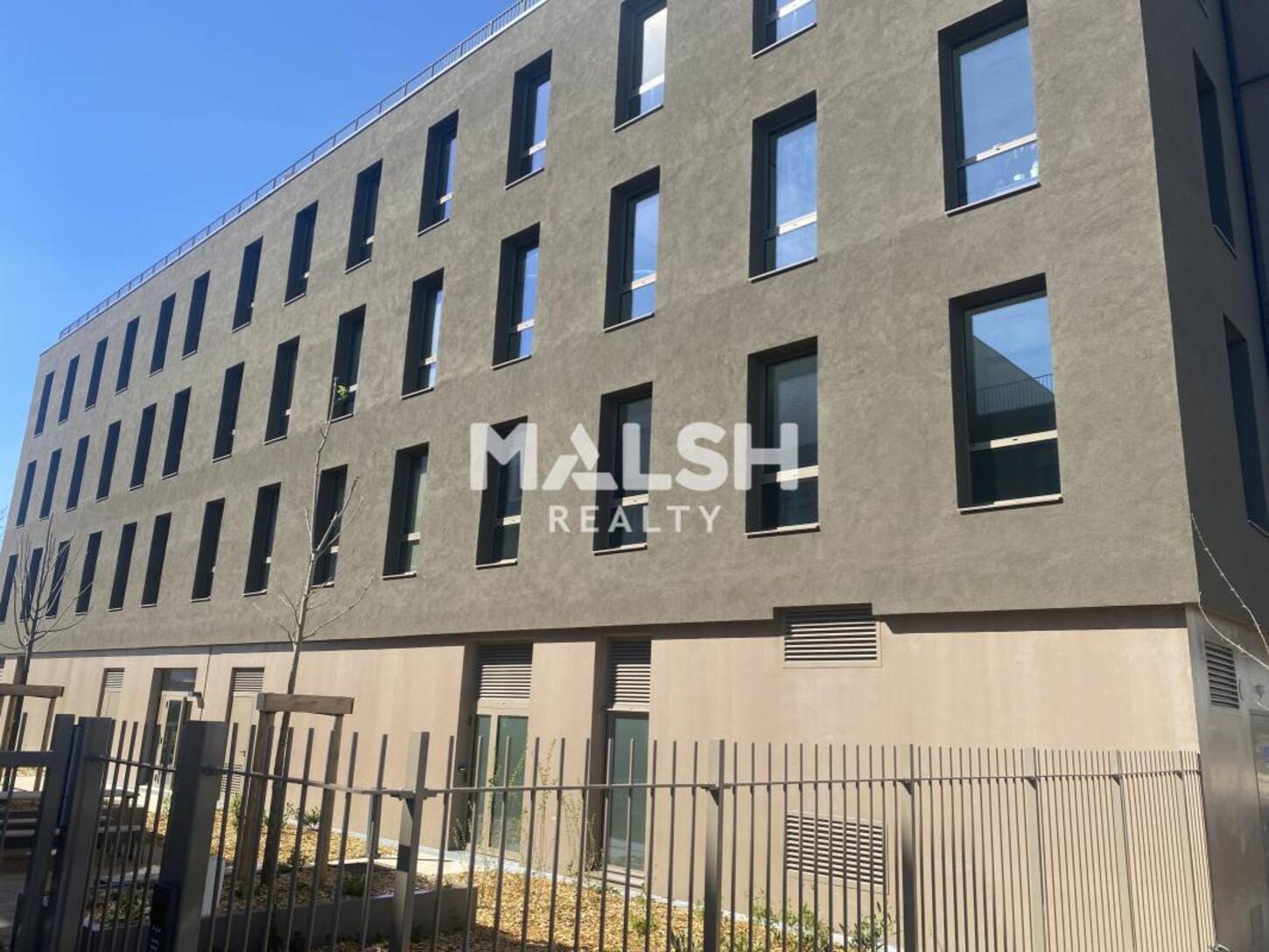 REXIM - Bureau - Rhône - Décines-Charpieu - 2