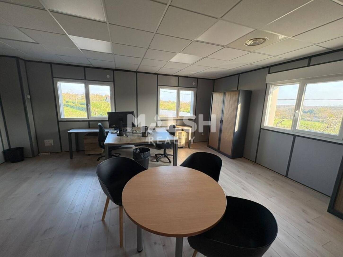 REXIM - Bureau - Rhône - Lentilly - 2