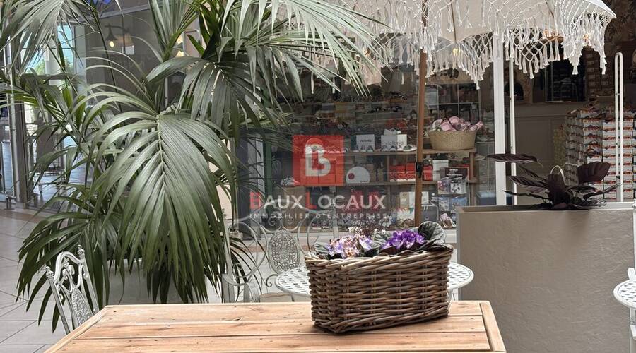 REXIM - Local commercial - Gard - Les Angles - 2