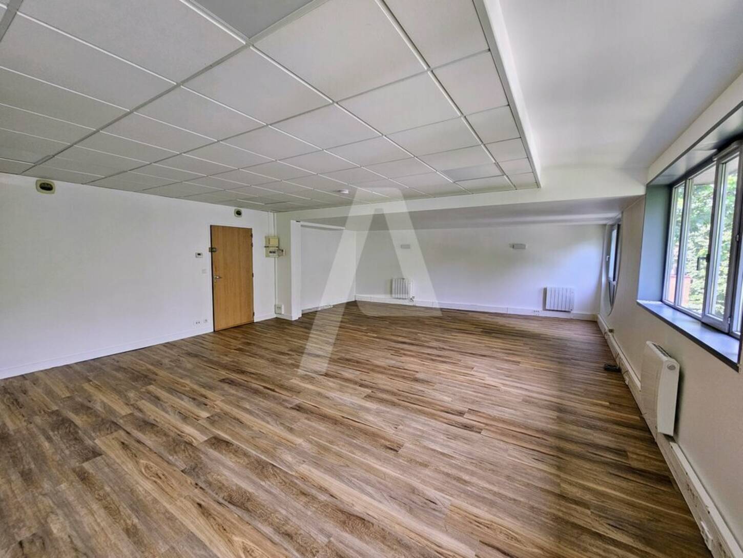 REXIM - Bureau - Yvelines - Voisins-le-Bretonneux - 2