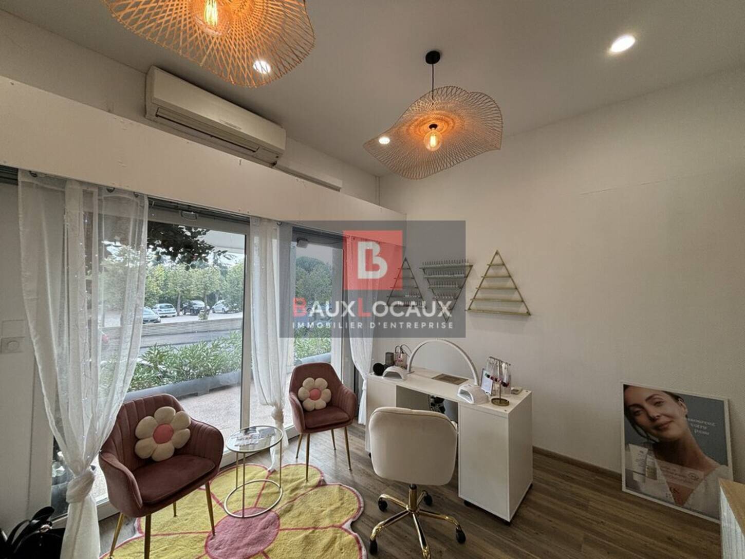 REXIM - Local commercial - Gard - Les Angles - 2