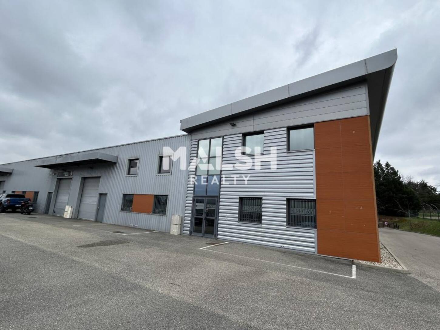REXIM - Bureau - Rhône - Charly - 2