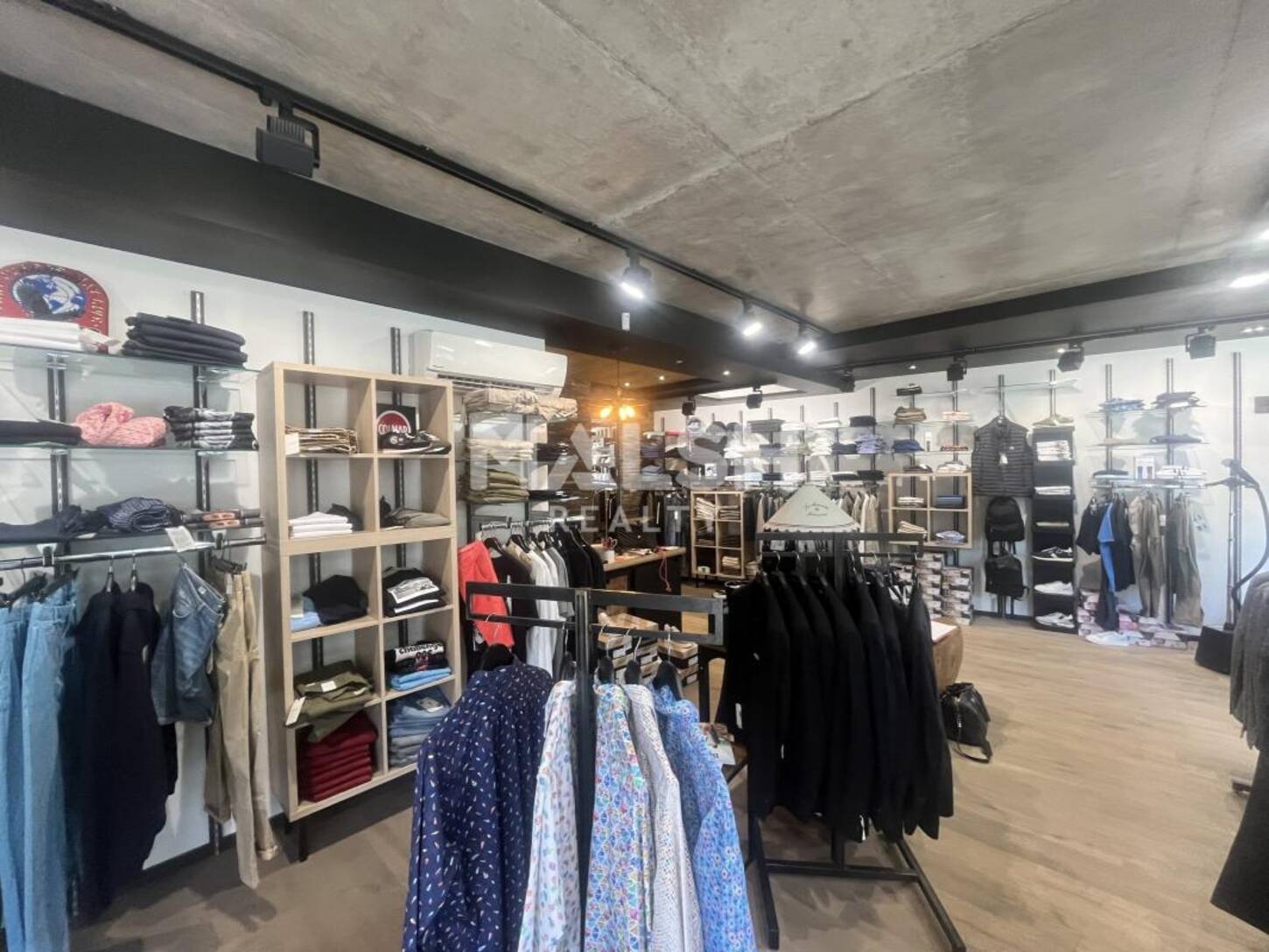 REXIM - Local commercial - Rhône - Charbonnières-les-Bains - 2