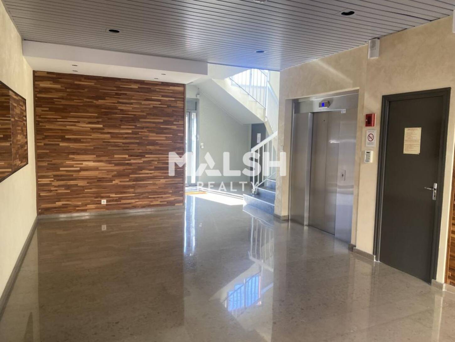 REXIM - Bureau - Rhône - Décines-Charpieu - 2