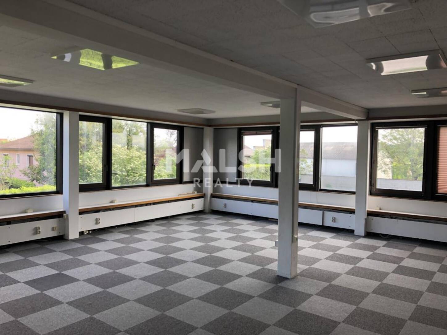 REXIM - Bureau - Rhône - Décines-Charpieu - 2