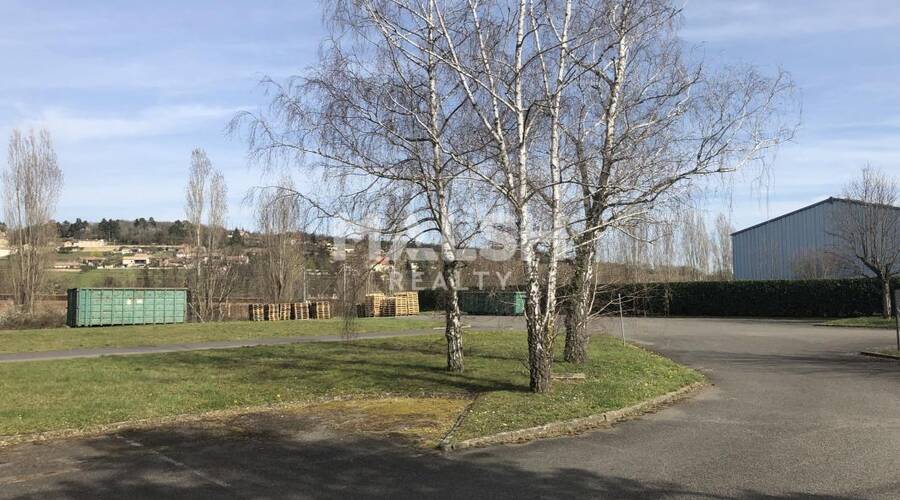 REXIM - Local d'activités - Saône-et-Loire - Berzé-la-Ville - 34