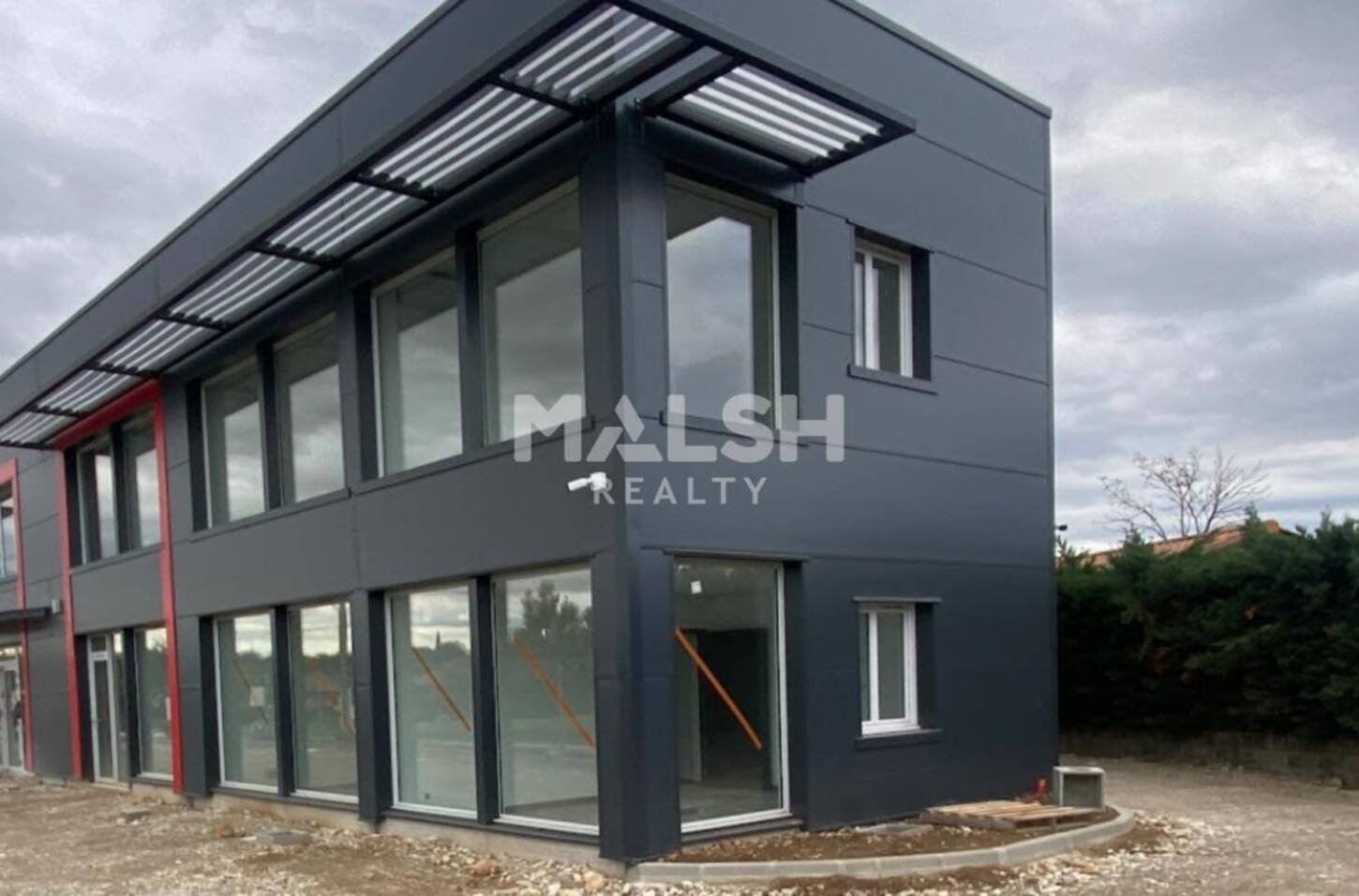 REXIM - Bureau - Isère - Chanas - 2