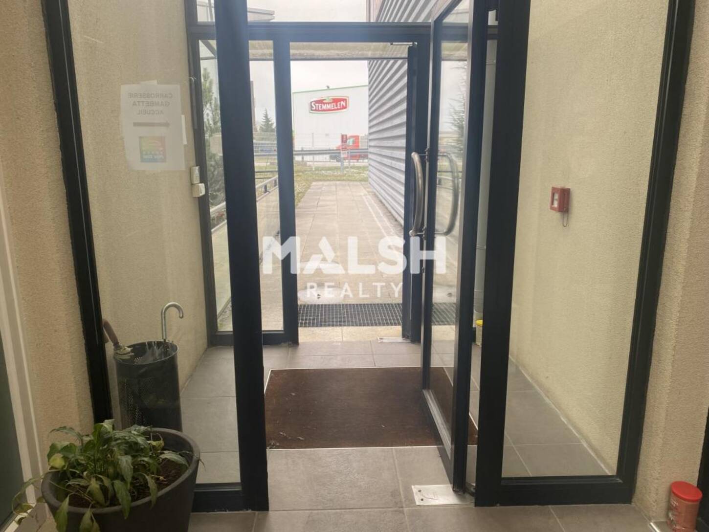 REXIM - Bureau - Ain - Miribel - 2